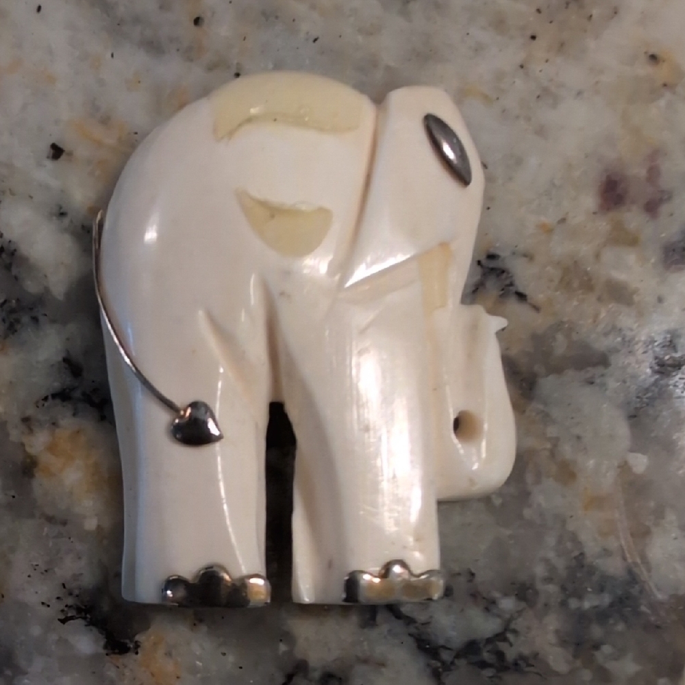 Cream and Silver Crafting Beads with Polished Finish